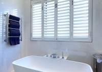 How to Choose the Right Blind for Your Bathroom