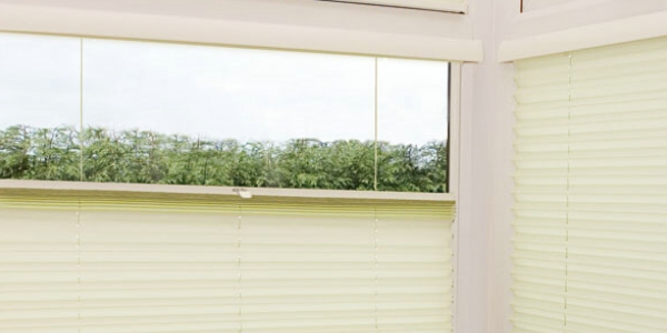 Intu Pleated Blinds